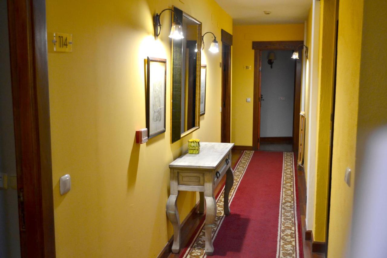 Hotel Alda Via Leon Bagian luar foto