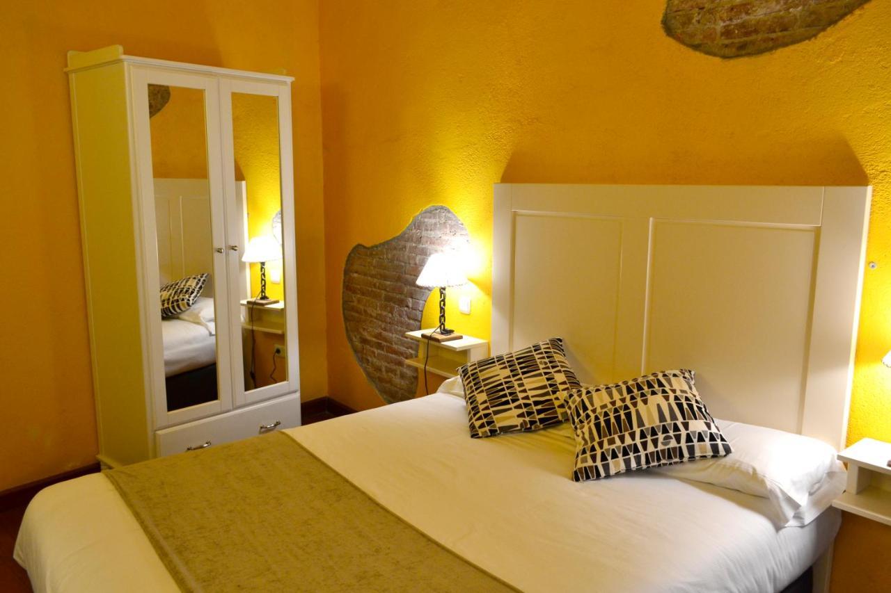 Hotel Alda Via Leon Bagian luar foto